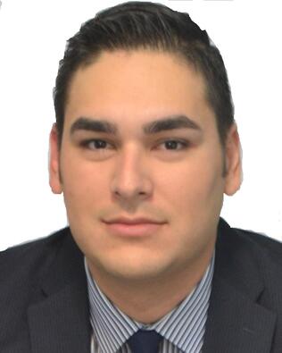Headshot of Andres Oliveros