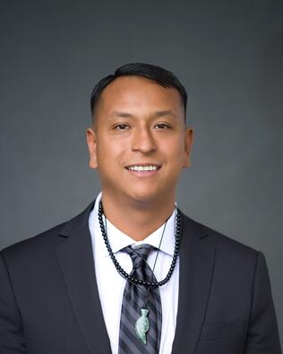 Headshot of Robert Ovalle