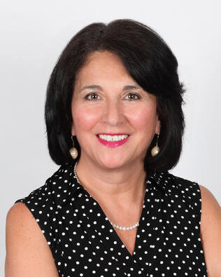 Headshot of Allison Sessa