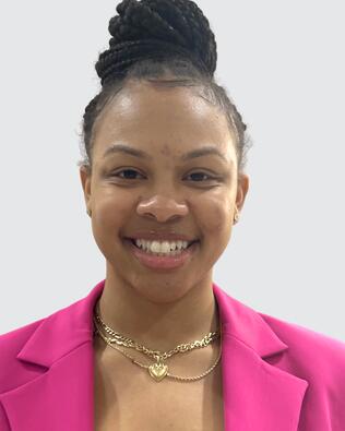Headshot of Mahnasia Pendleton