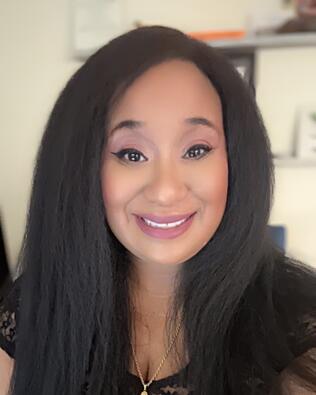 Headshot of Nicole McGowan