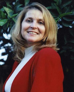 Headshot of Jeanne Knowles