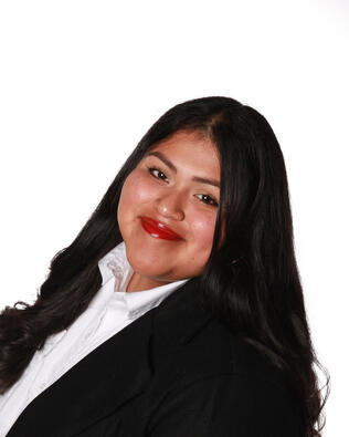 Headshot of Itzel Joaquin Ramirez