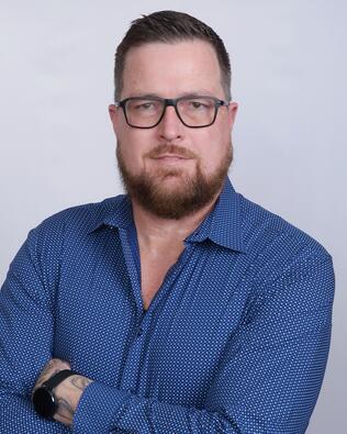 Headshot of Jeremy Frier