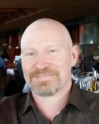 Headshot of Steven Dolbey