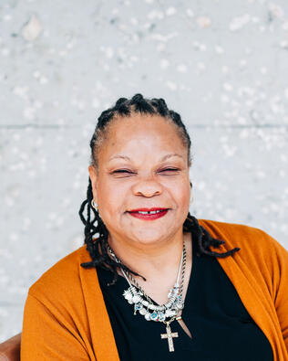 Headshot of Tammy Bradley