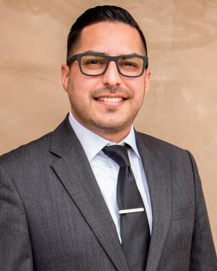 Headshot of Juan Carlos Munoz