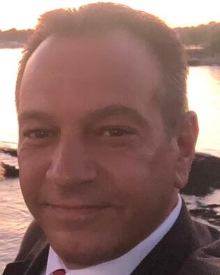 Headshot of Todd Moskalik