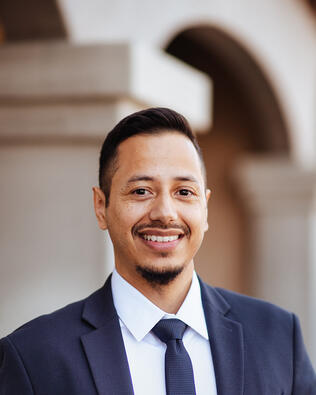 Headshot of Bryan Scott Duarte