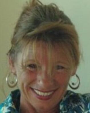 Headshot of Karen McKnight