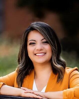 Headshot of Erica Pena