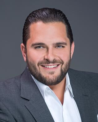 Headshot of Ryan D'Errico