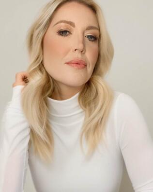 Headshot of Claire Williams