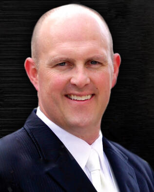 Headshot of Brian Curnow