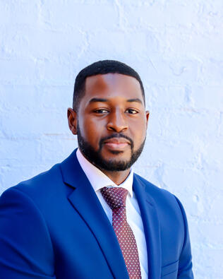 Headshot of Brandon Kent