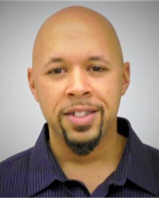 Headshot of Justin Pires