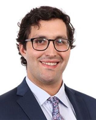 Headshot of Mauricio Garza