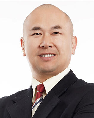 Headshot of Andy Wen