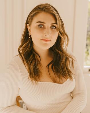Headshot of Olivia Lantz