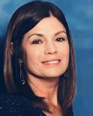 Headshot of Carmen Garcia Coletta