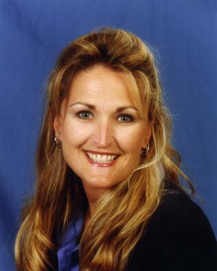 Headshot of Tammy Evans