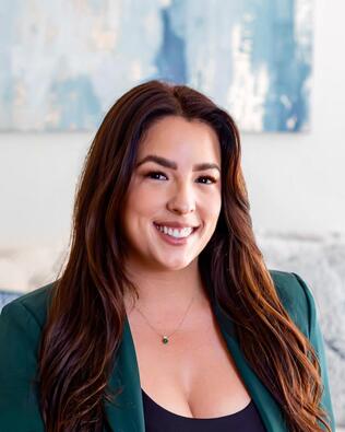 Headshot of Gabriela Sandoval