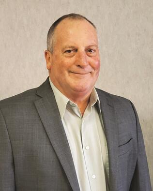 Headshot of Robert Converse