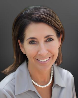 Headshot of Alyson Ferrer
