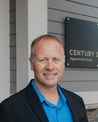Headshot of Colby Kostman