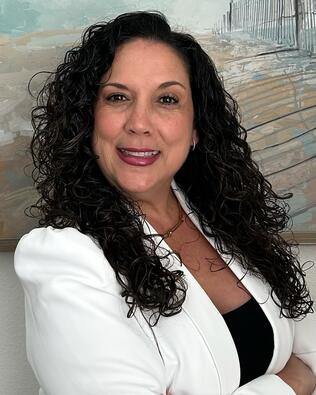 Headshot of Veronica Gonzalez