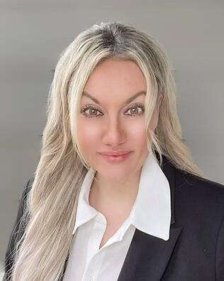 Headshot of Renee Breen