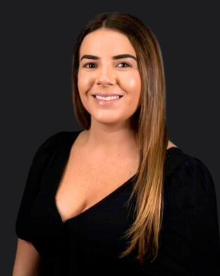 Headshot of Ally Rayne