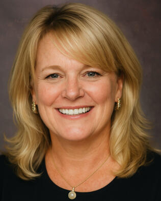 Headshot of Bonnie Marinelli