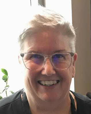 Headshot of Karen Junker