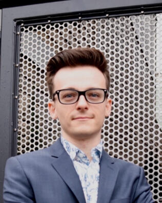 Headshot of Nicholas Towle