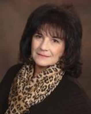 Headshot of Nancy HRITZ-SEIFTS