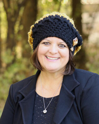 Headshot of Ruthie Palmatier