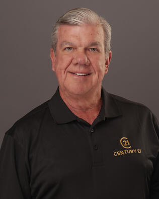 Headshot of Doug Sharp
