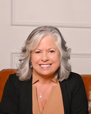 Headshot of Carol Rivera