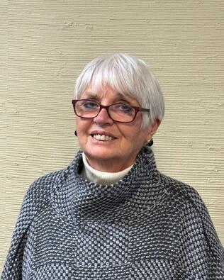 Headshot of Linda Dunne