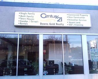 Photo depicting the building for CENTURY 21 Dawn's Gold Realty