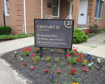 Photo depicting the building for CENTURY 21 Wilbur Realty