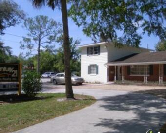 Photo depicting the building for CENTURY 21 Integra