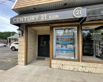 Photo depicting the building for CENTURY 21 ICON