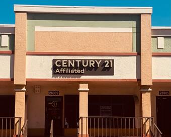 Photo depicting the building for CENTURY 21 Circle