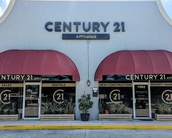 Photo depicting the building for CENTURY 21 Circle