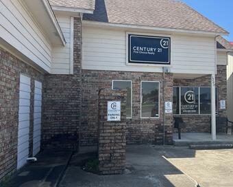 Photo depicting the building for CENTURY 21 First Choice Realty