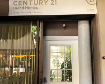Photo depicting the building for CENTURY 21 Island Homes