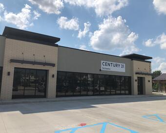 Photo depicting the building for CENTURY 21 Scheetz