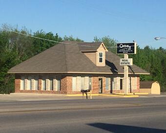Photo depicting the building for CENTURY 21 First Choice Realty